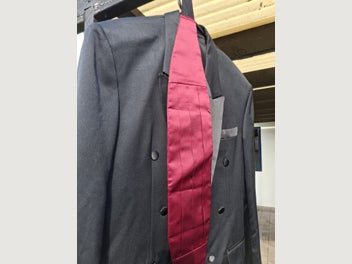 Image 1 of 6