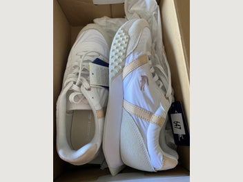 Image 1 of 7