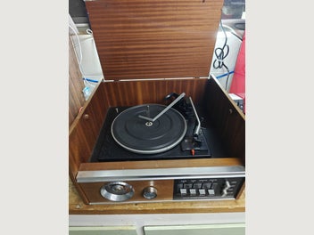 Image 1 of 4