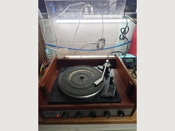 Image 1 of 4