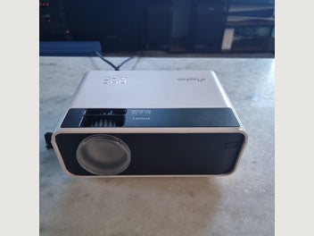 Image 1 of 7