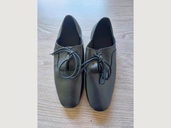 Image 1 of 4