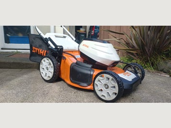 Image 1 of 6