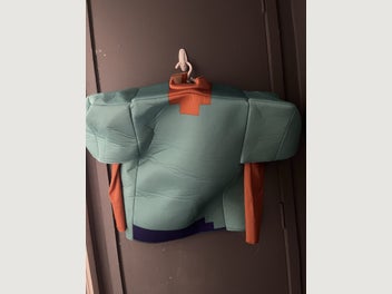 Image 1 of 5