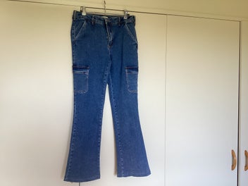 Image 1 of 2