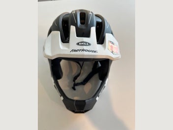 Image 1 of 5