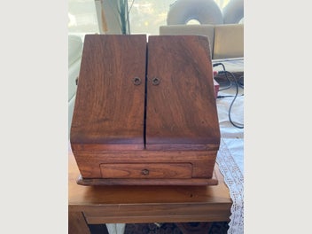 Image 1 of 3