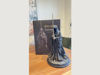 Image 1 of 6