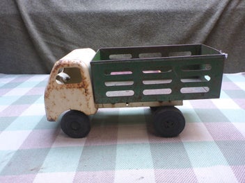 Image 1 of 6
