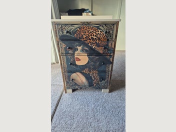 Image 1 of 3
