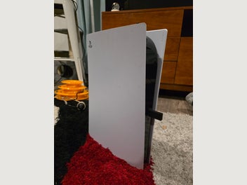 Image 1 of 7