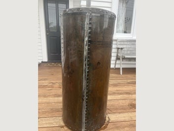 Image 1 of 4