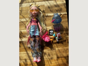 Image 1 of 4