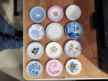 Image 1 of 3