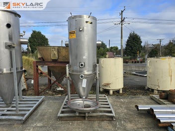 Image 1 of 8
