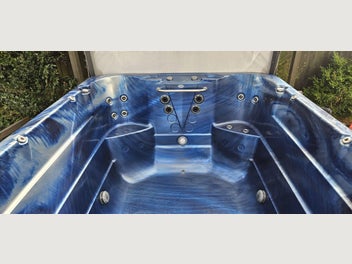 Image 1 of 8