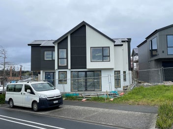 Image 1 of 1