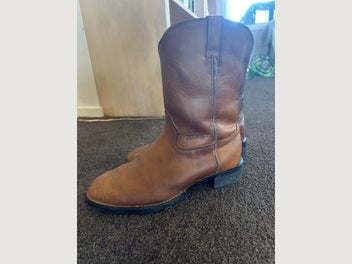 Image 1 of 4