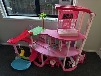 Image 1 of 11