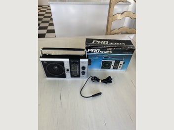 Image 1 of 7