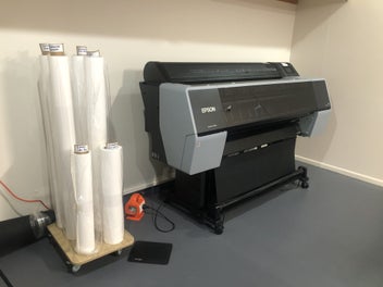 Image 1 of 6
