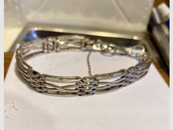 Image 1 of 5