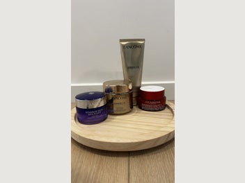Image 1 of 10