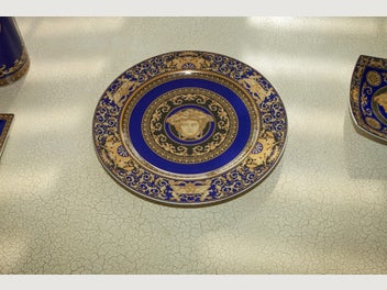 Image 1 of 1