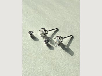 Image 1 of 8