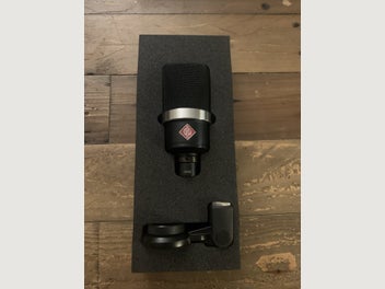 Image 1 of 5