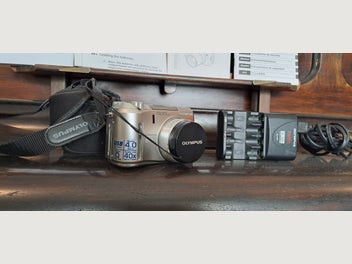 Image 1 of 7