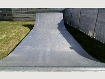 Image 1 of 5