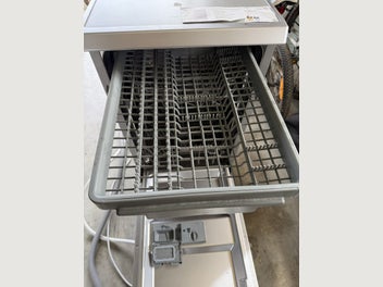 Image 1 of 8