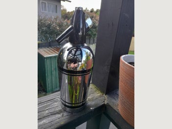 Image 1 of 4