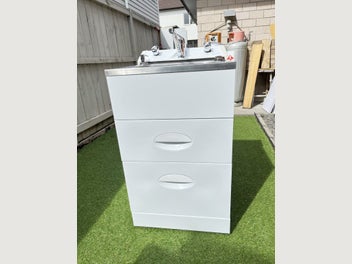 Image 1 of 18
