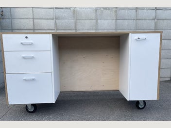 Image 1 of 8