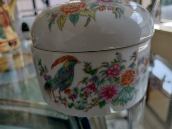 Image 1 of 6