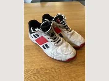 Image 1 of 3