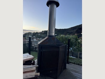 Image 1 of 7