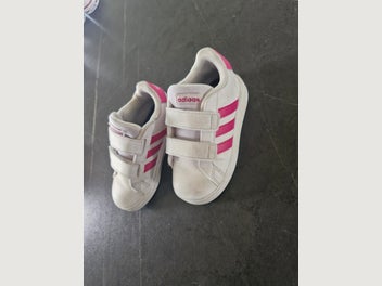 Image 1 of 4