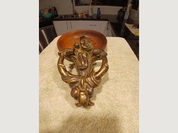 Image 1 of 7
