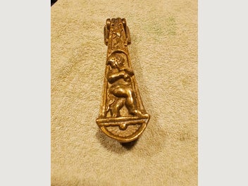 Image 1 of 8