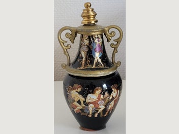 Image 1 of 4
