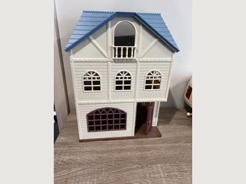 Image 1 of 2