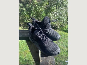 Image 1 of 5