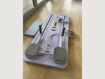 Image 1 of 7