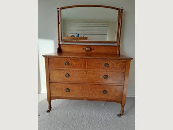 Image 1 of 5
