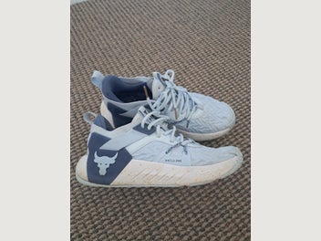 Image 1 of 3