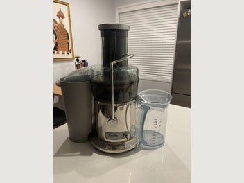 Image 1 of 6