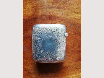 Image 1 of 2